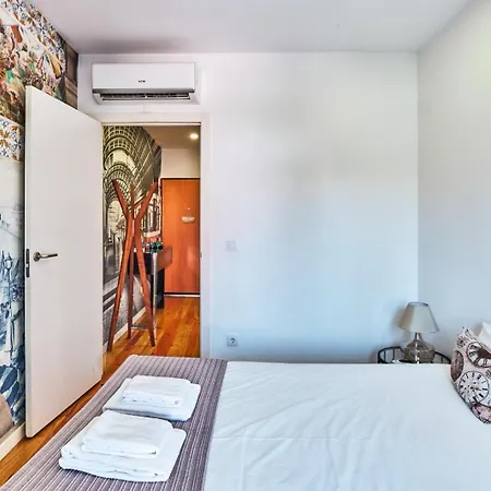 Apartment Campanhã Clock House With Terrace Porto