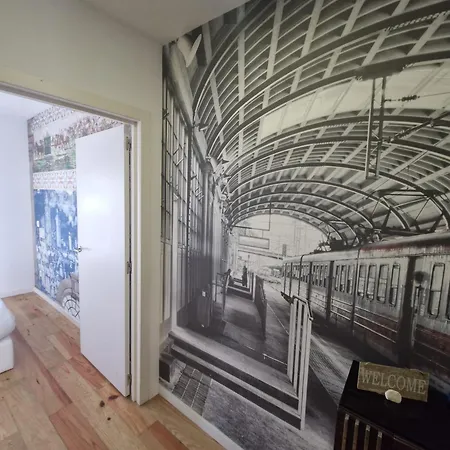 Lägenhet Campanha Clock House With Terrace Oporto